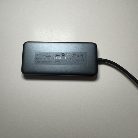 Anker 341 USB-C Media Hub (7-in-1) - Picture 2 of 15